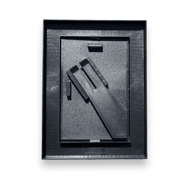 Plastic f - image 2