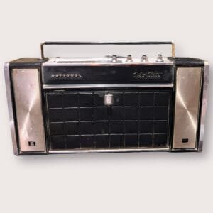 A Vintage Portable Radio & Recorder Player From the 1970s