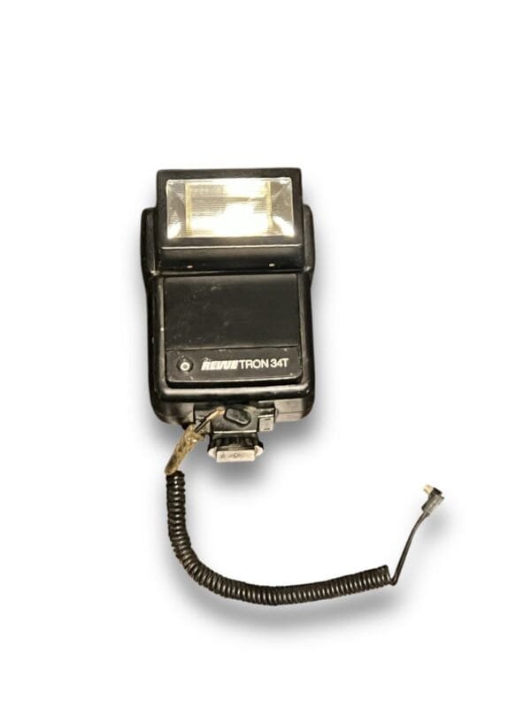 Revue tron 34t camera flash
