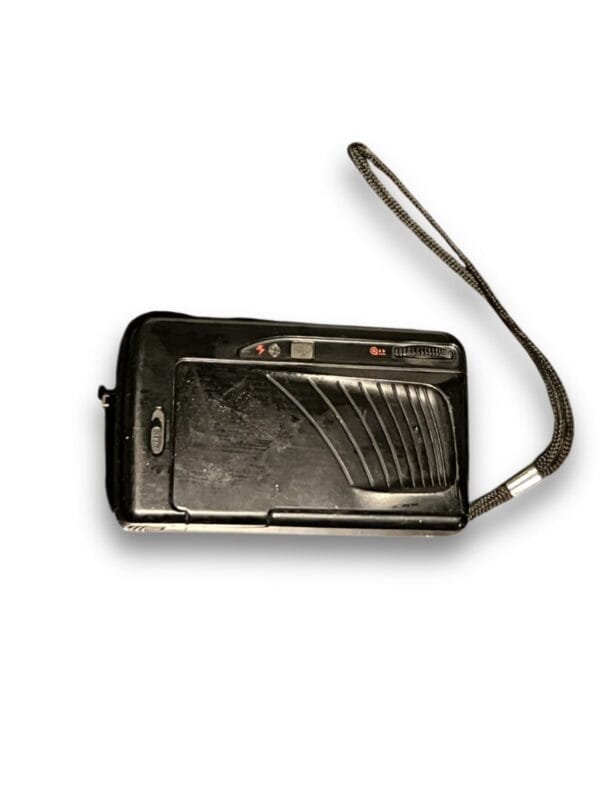 Kodak star 175 or 275, which is a vintage 35mm point-and-shoot film camera - image 2