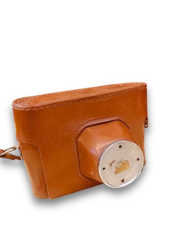 A vintage fed-4 35mm film rangefinder camera - image 3