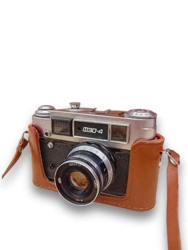 A vintage fed-4 35mm film rangefinder camera