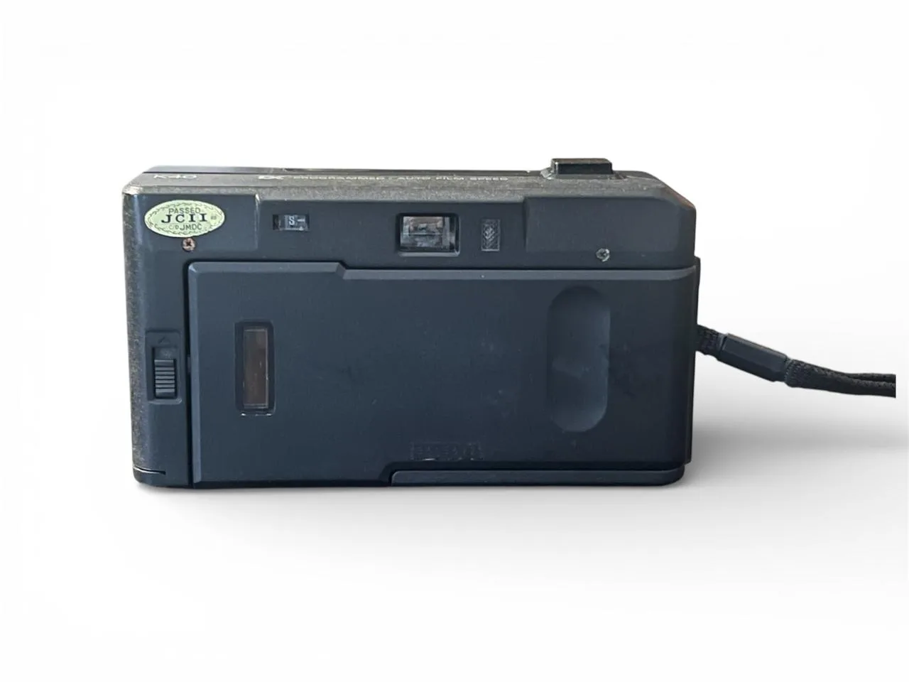 Kodak vr35 k40, a 35mm point-and-shoot film camera - image 2